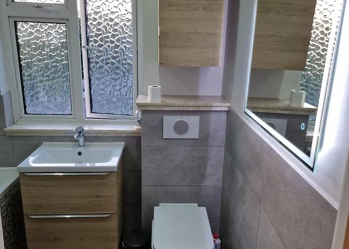 Glenleven 1 Share House Гостьовий будинок *