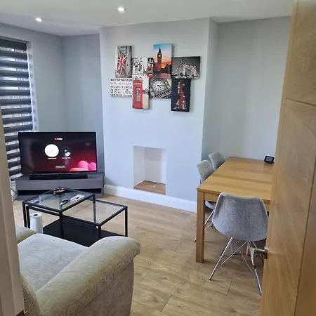 בית הארחה Glenleven 1 Share House *