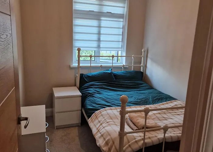 Glenleven 1 Share House *